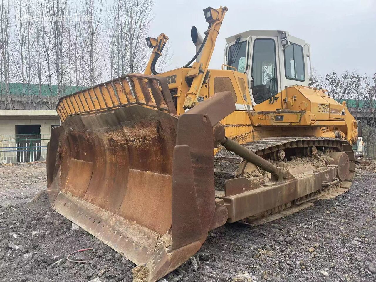 Liebherr PR752 bulldozer