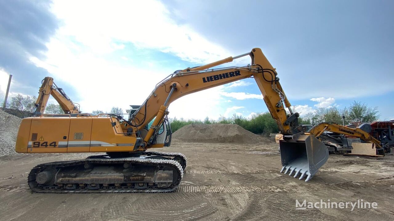 Liebherr R944C excavadora de cadenas