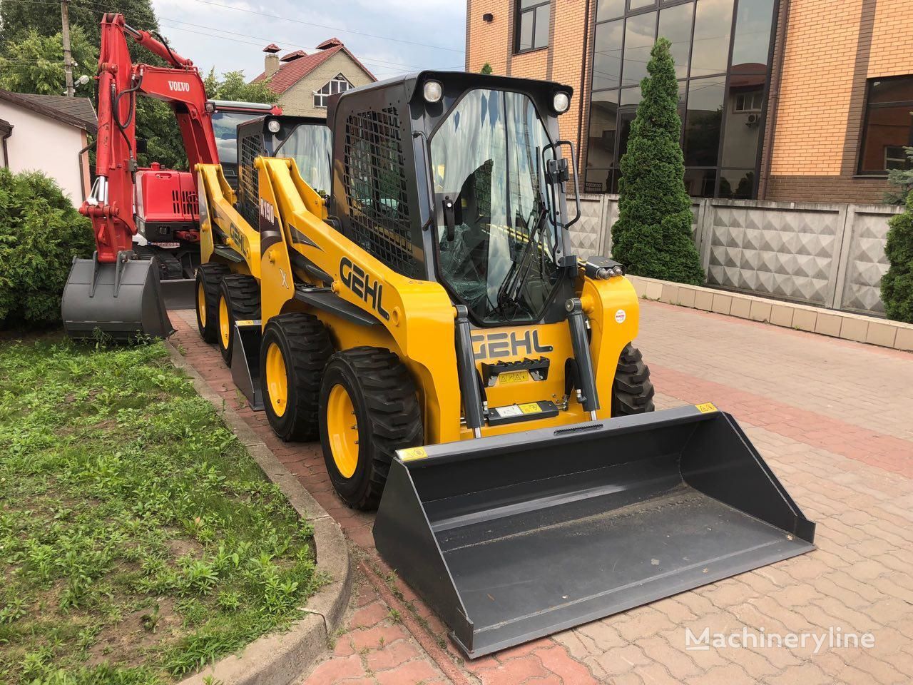 Gehl R190 ( Bobcat ) minicargadora nueva