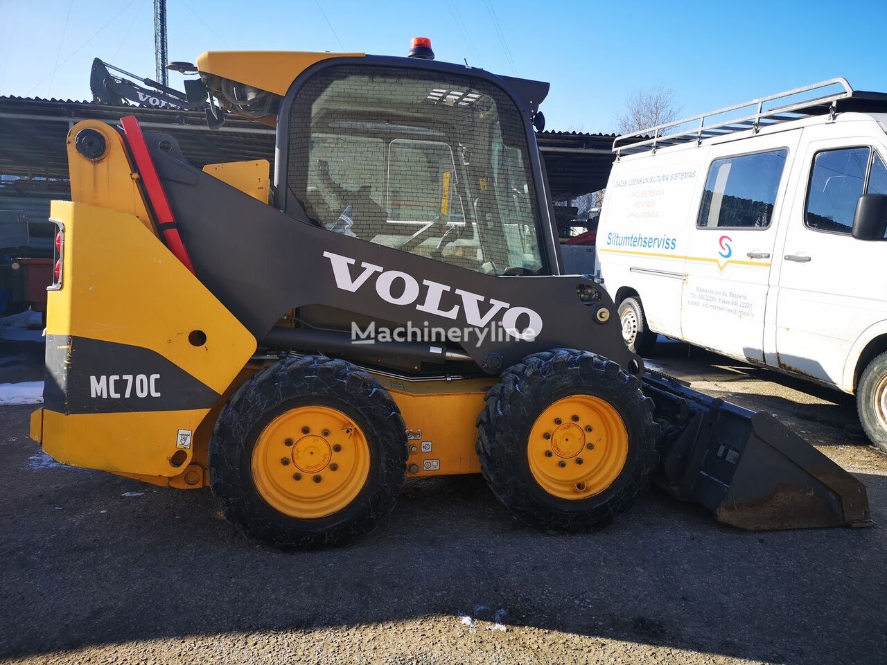 Volvo M70c minicargadora